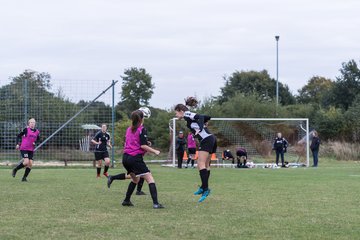 Bild 291 - Frauen Grossenasper SV - SV Steinhorst/Labenz : Ergebnis: 1:3